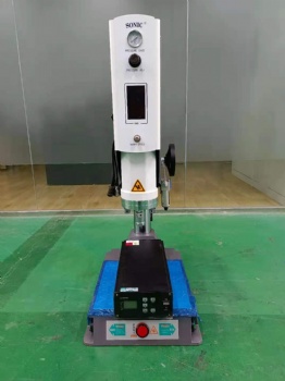 尼龙叶轮焊接机