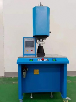 净水器伺服定位旋转摩擦焊接机