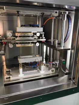 尼龙，PP,PE.PA油箱焊接设备|柴油机塑料油箱焊接机